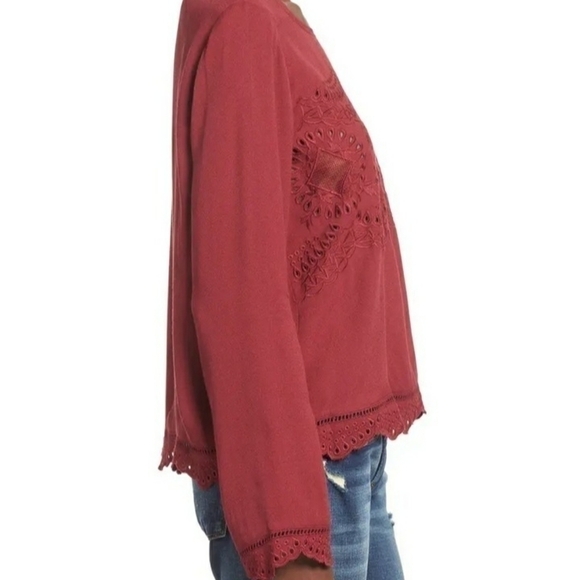 NWT Storee Eyelet Embroidered Blouse - Picture 5 of 14